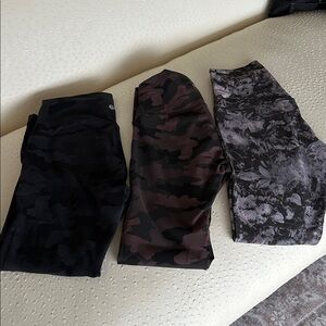 Athletic Leggings Bundle - Black, Camo & Gray Print lulu lemon